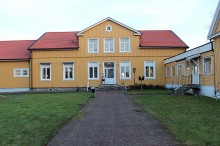 Foto av Dagöholms huvudbyggnad.