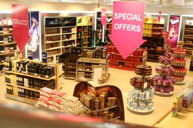 Duty Free shopping Foto: Wikimedia